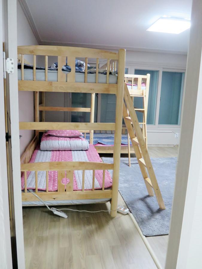 Honey House Busan Exterior foto